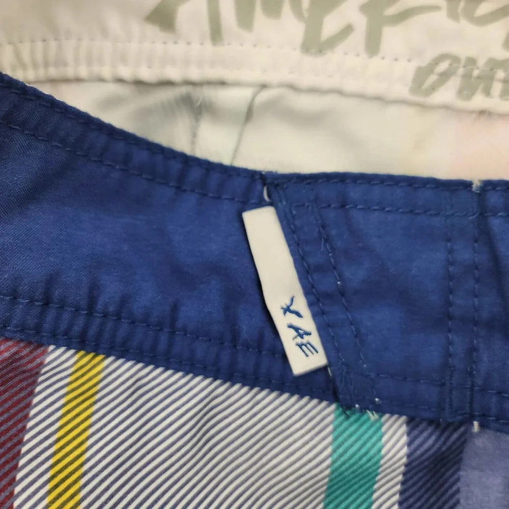 American Eagle Shorts Mens Medium White Plaid Patch Pockets Board‎ Shorts Swim